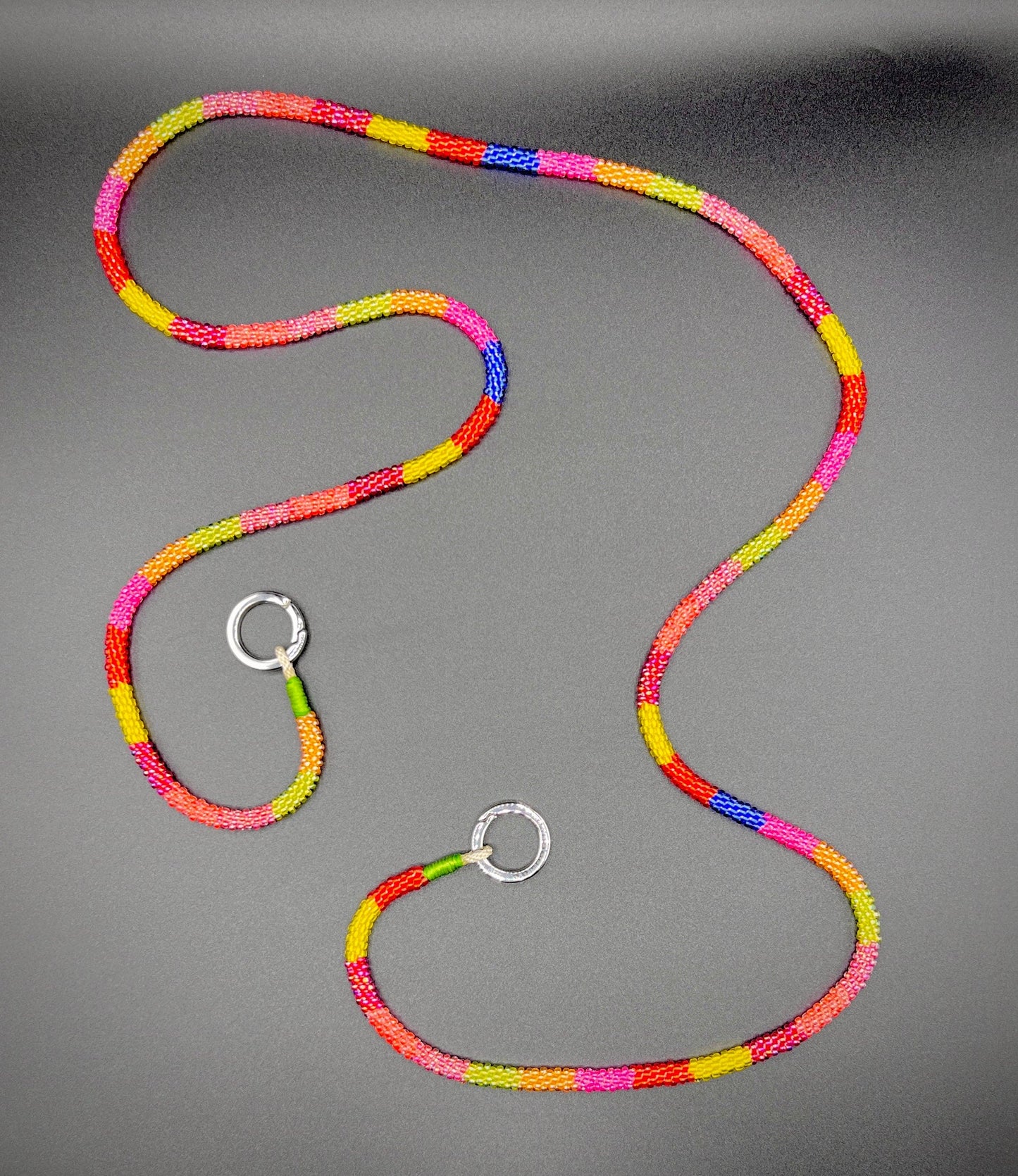 Handykette Coral-Regenbogen