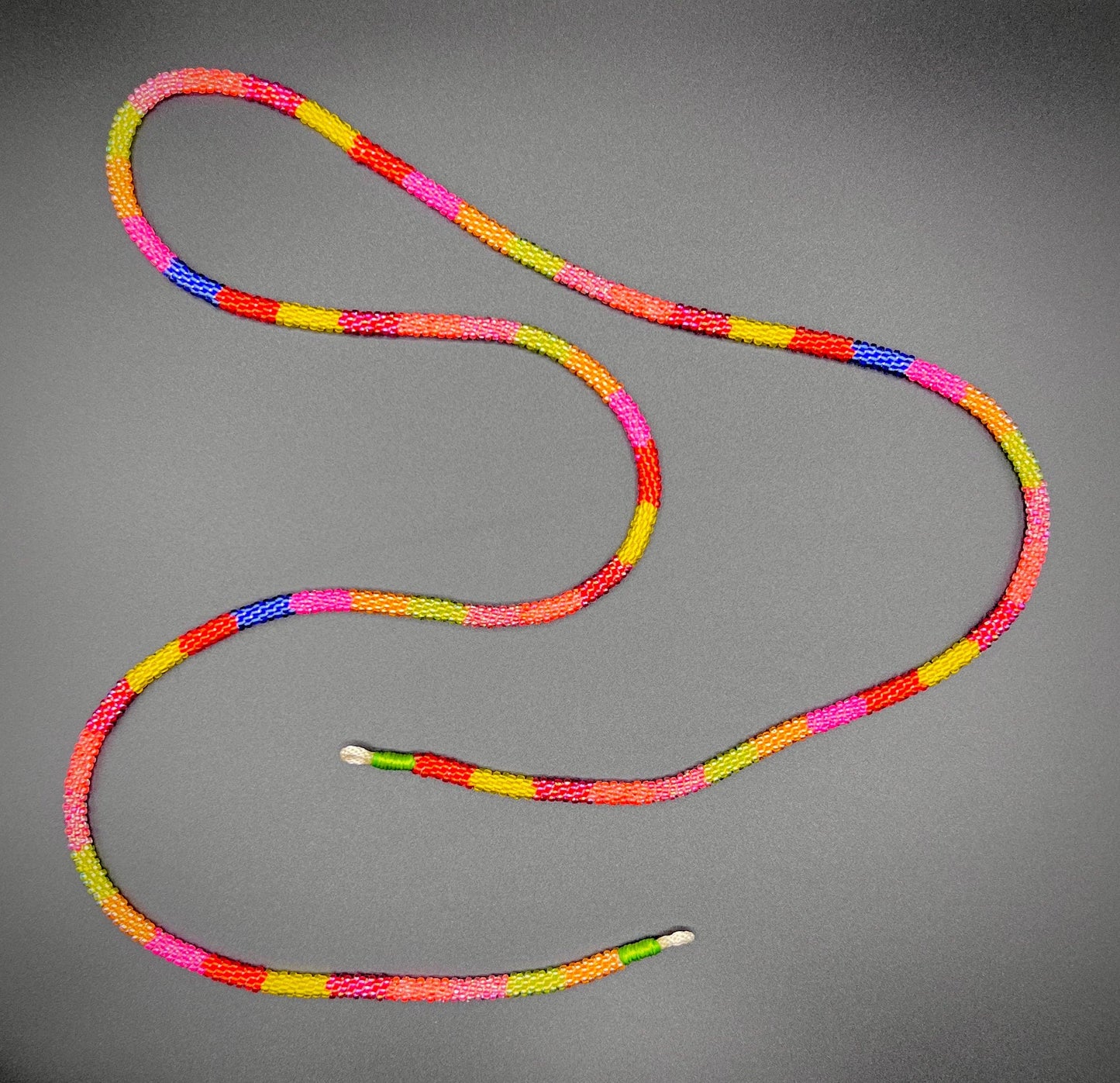 Handykette Coral-Regenbogen