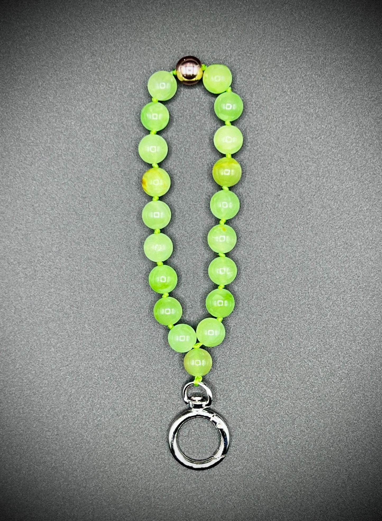 Mobile phone chain, short key ring semi-precious stone ¨green chalcedony¨